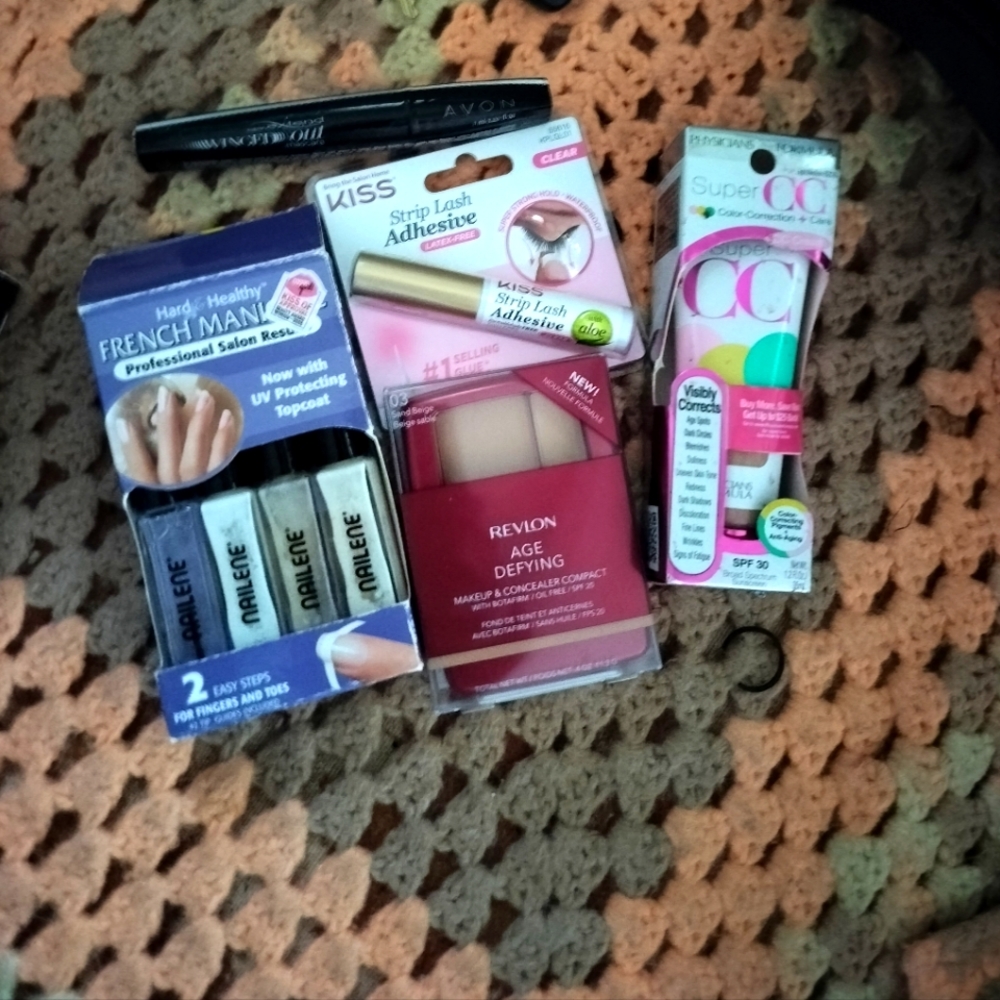 Makeup bundles